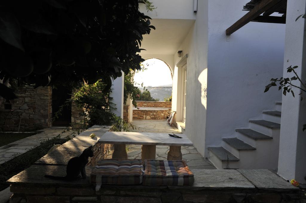 Romano Garden House - Land Tales Agios Romanos Cameră foto